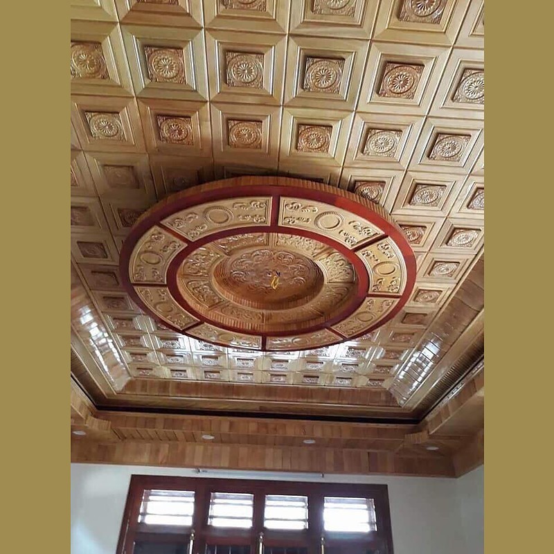 Trần Gỗ Hương