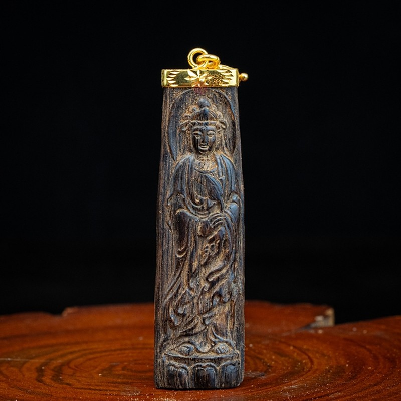 Mặt Trầm Chìm Khắc Quan Thế Âm ( Mẫu 7 )